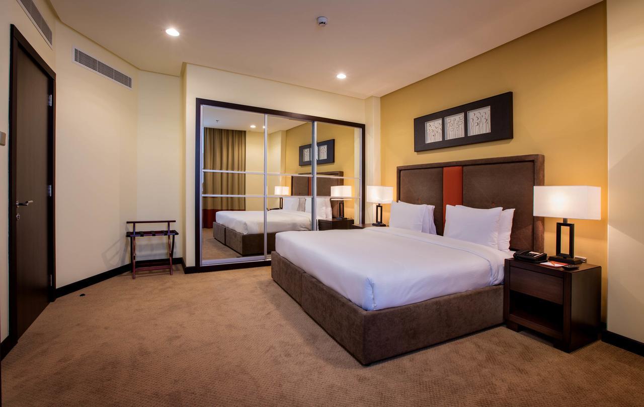 Orange Suites Hotel Manama Ngoại thất bức ảnh