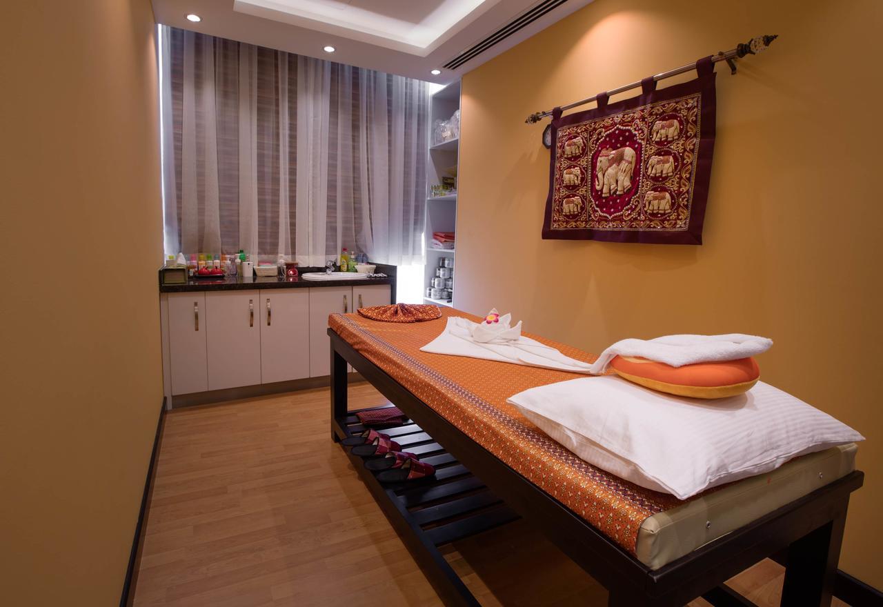 Orange Suites Hotel Manama Ngoại thất bức ảnh