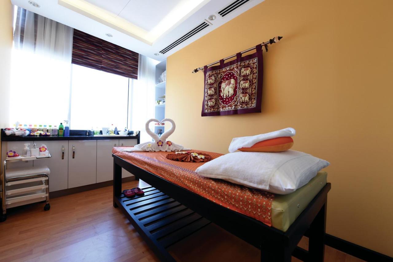 Orange Suites Hotel Manama Ngoại thất bức ảnh